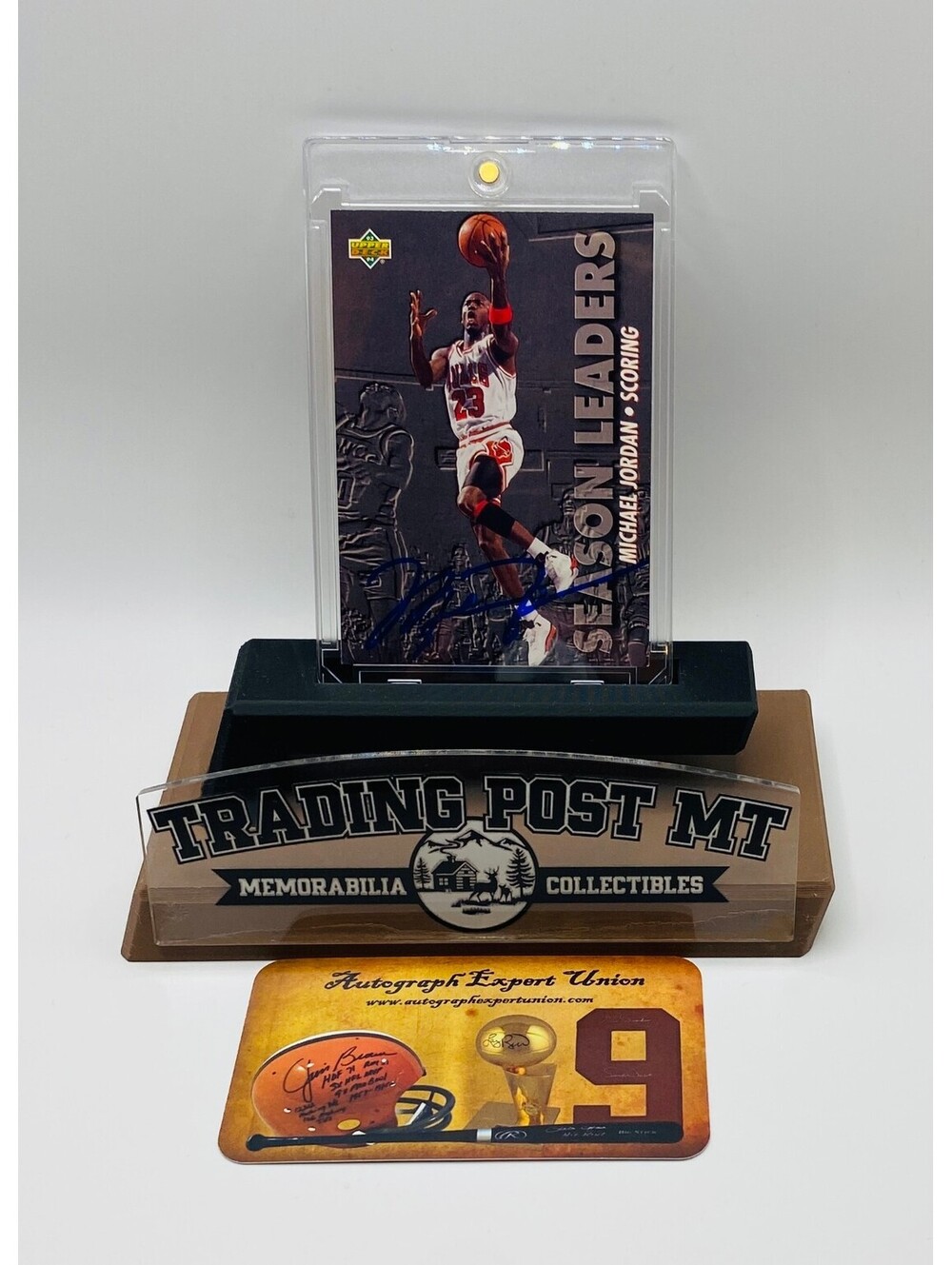 Michael Jordan Signed Card With COA (121131) (Bulls)